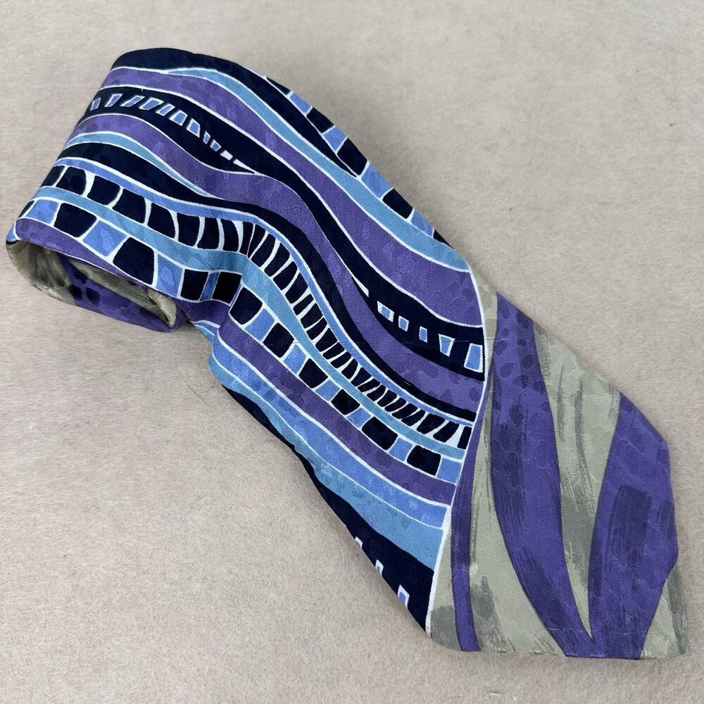 Bugati Tie 58 x 3.75" Italian Silk